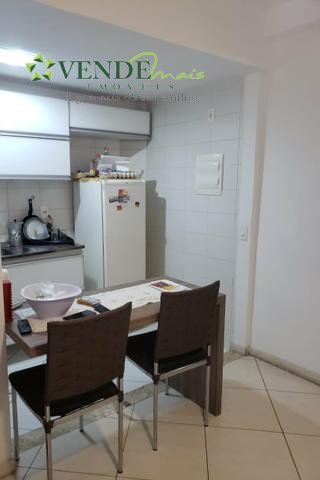 Apartamento à venda com 2 quartos, 60m² - Foto 7