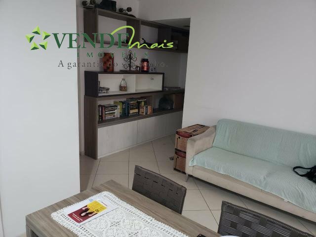 Apartamento à venda com 2 quartos, 60m² - Foto 9