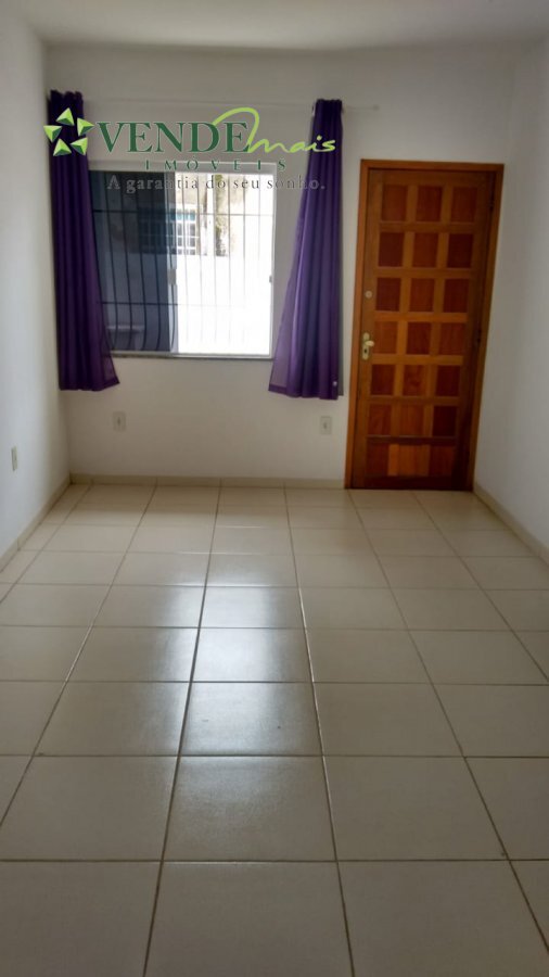 Casa à venda com 2 quartos - Foto 1