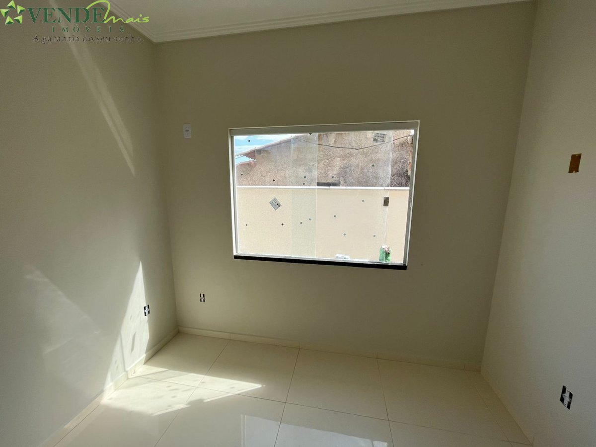 Casa à venda com 3 quartos, 90m² - Foto 17