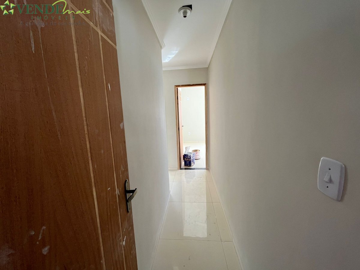 Casa à venda com 3 quartos, 90m² - Foto 12