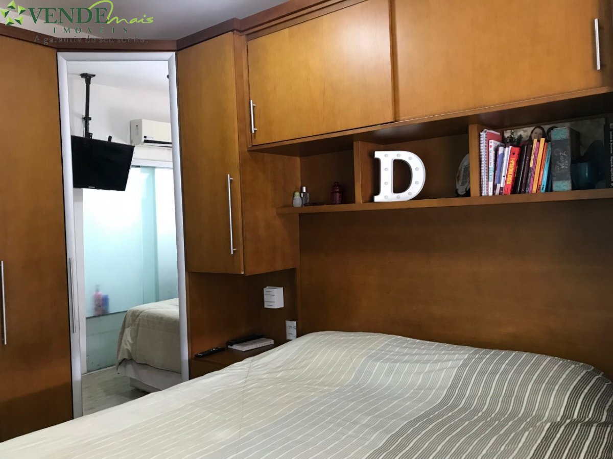 Apartamento à venda com 3 quartos, 85m² - Foto 19