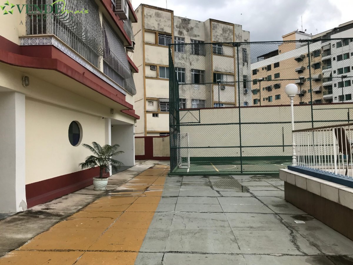 Apartamento à venda com 3 quartos, 85m² - Foto 13