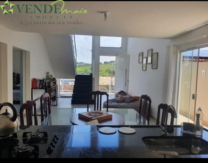 Casa de Condomínio à venda com 4 quartos, 200m² - Foto 18