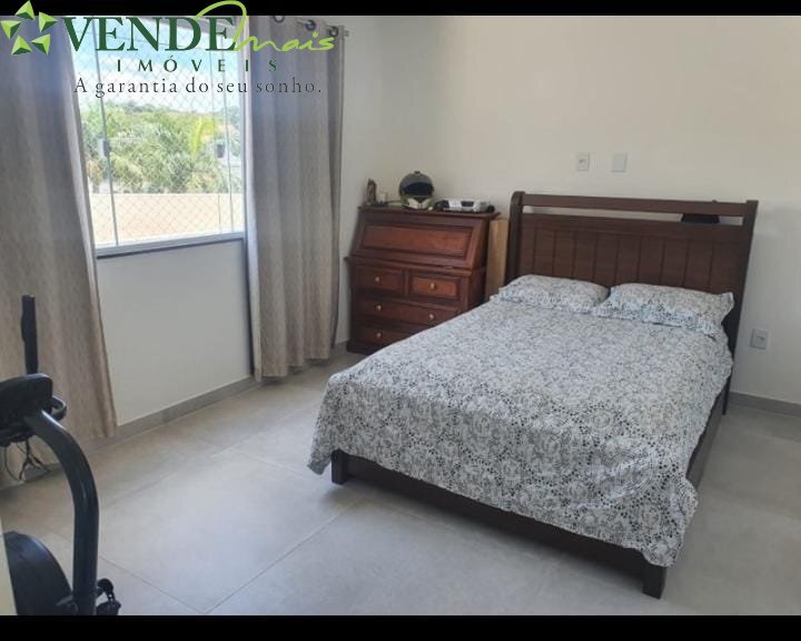 Casa de Condomínio à venda com 4 quartos, 200m² - Foto 4