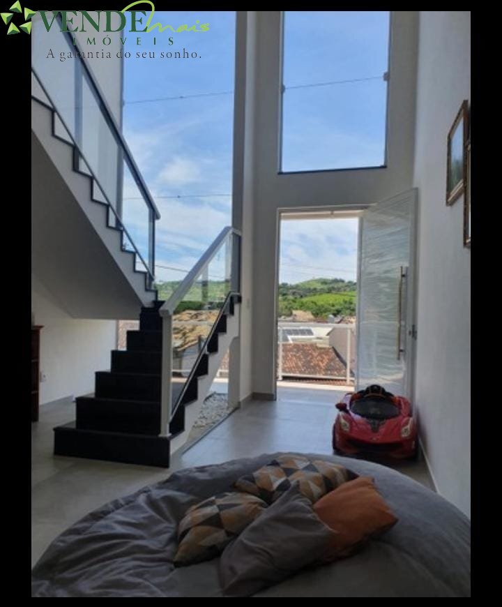 Casa de Condomínio à venda com 4 quartos, 200m² - Foto 8