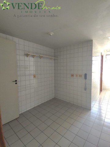 Apartamento à venda com 3 quartos, 130m² - Foto 9