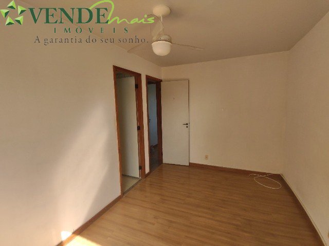 Apartamento à venda com 3 quartos, 130m² - Foto 4