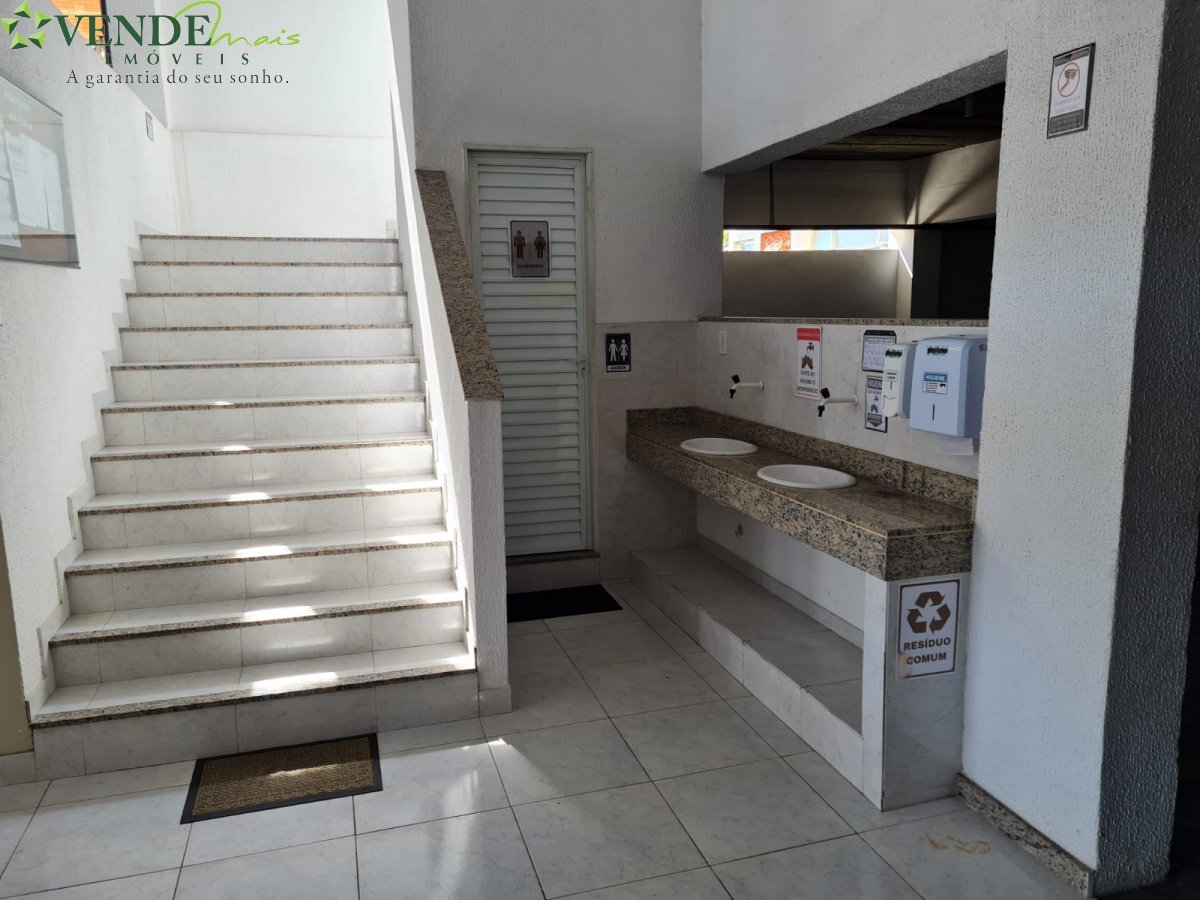 Apartamento à venda com 2 quartos, 80m² - Foto 11