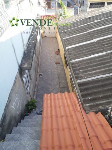 Sobrado à venda com 2 quartos, 100m² - Foto 4