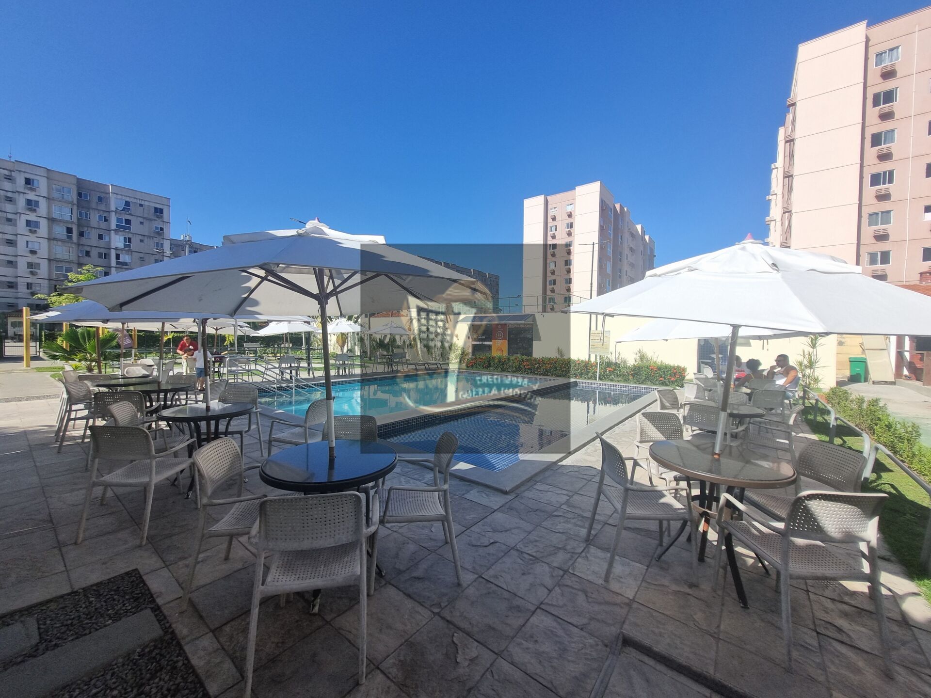 Apartamento para alugar com 2 quartos, 45m² - Foto 11