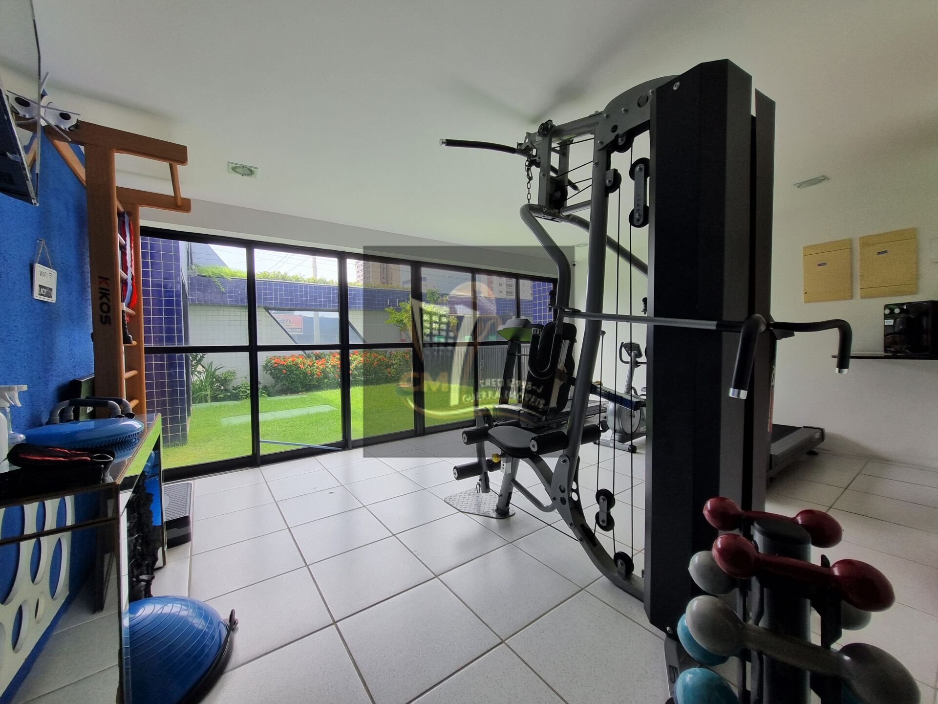 Apartamento para alugar com 2 quartos, 55m² - Foto 12