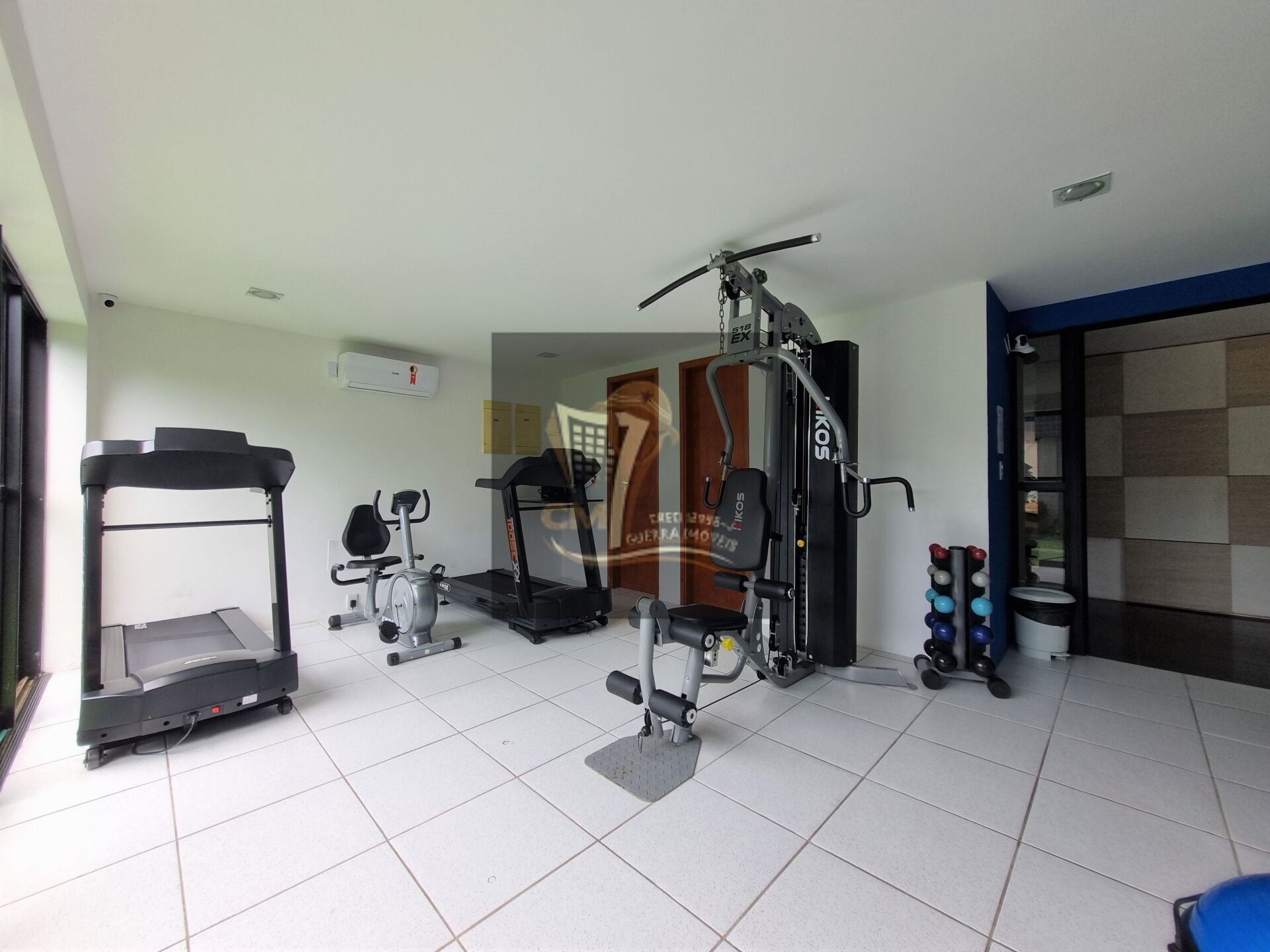 Apartamento para alugar com 2 quartos, 55m² - Foto 13