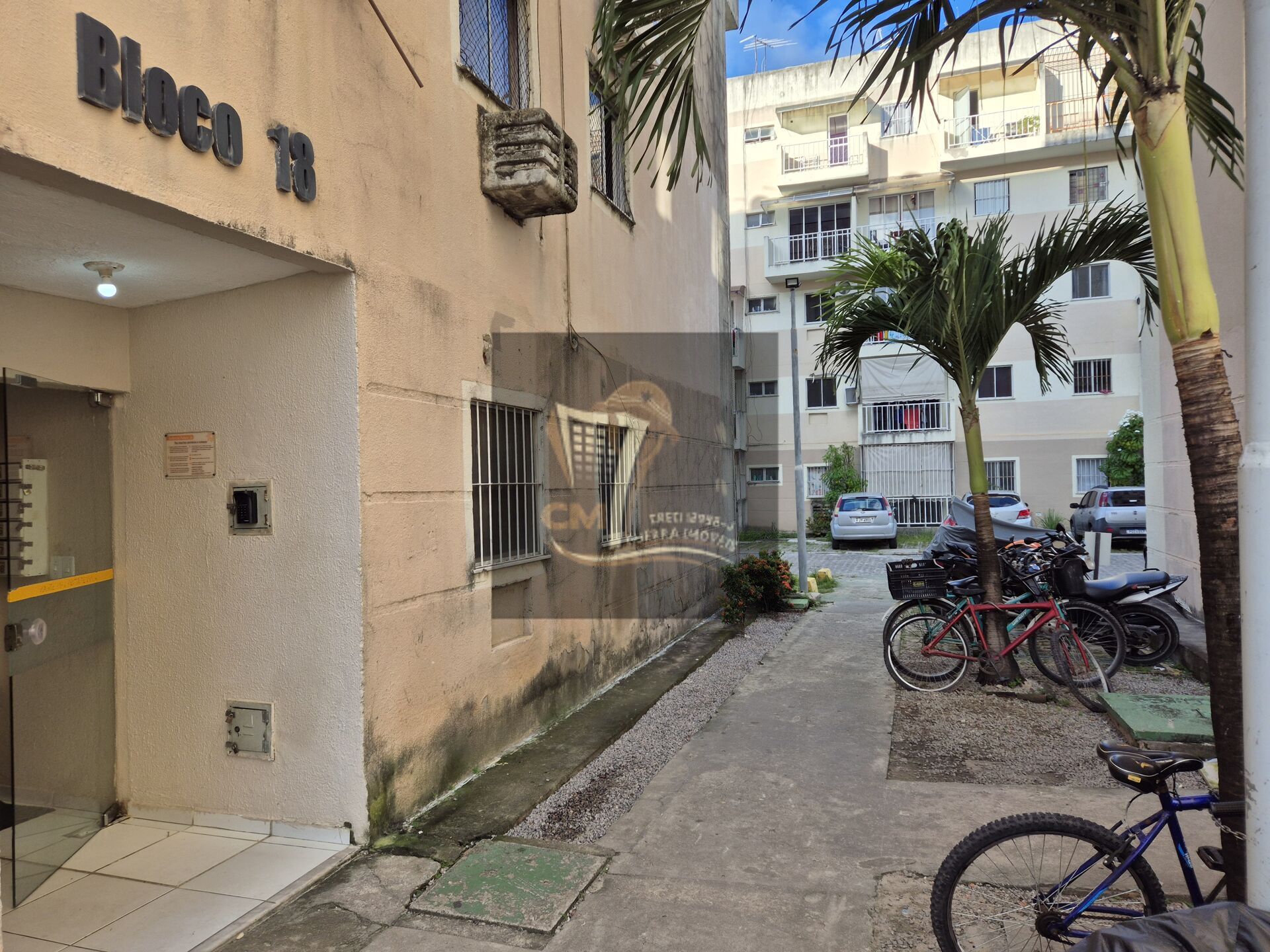 Apartamento à venda com 2 quartos, 45m² - Foto 12