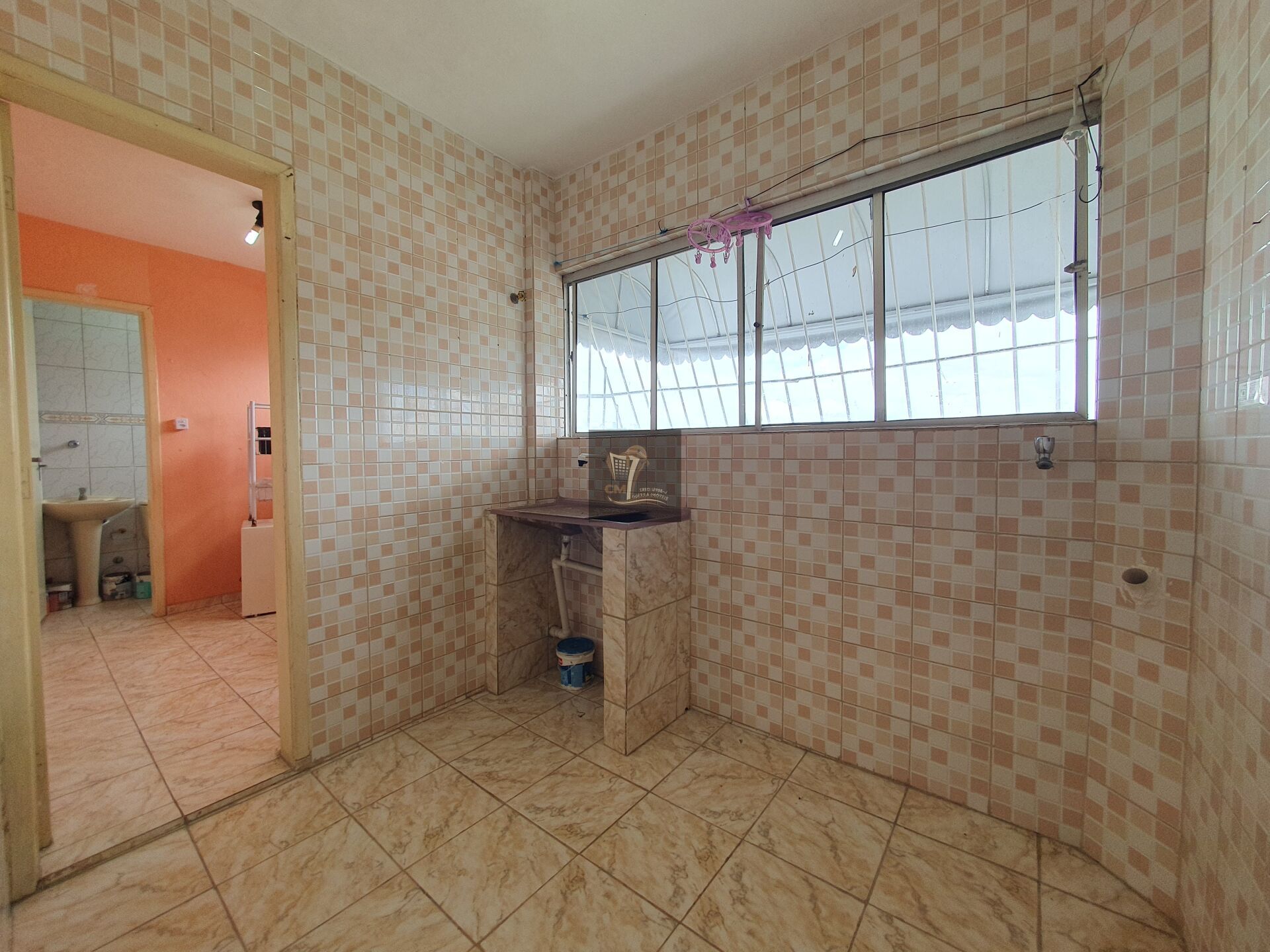 Apartamento à venda com 2 quartos, 75m² - Foto 4