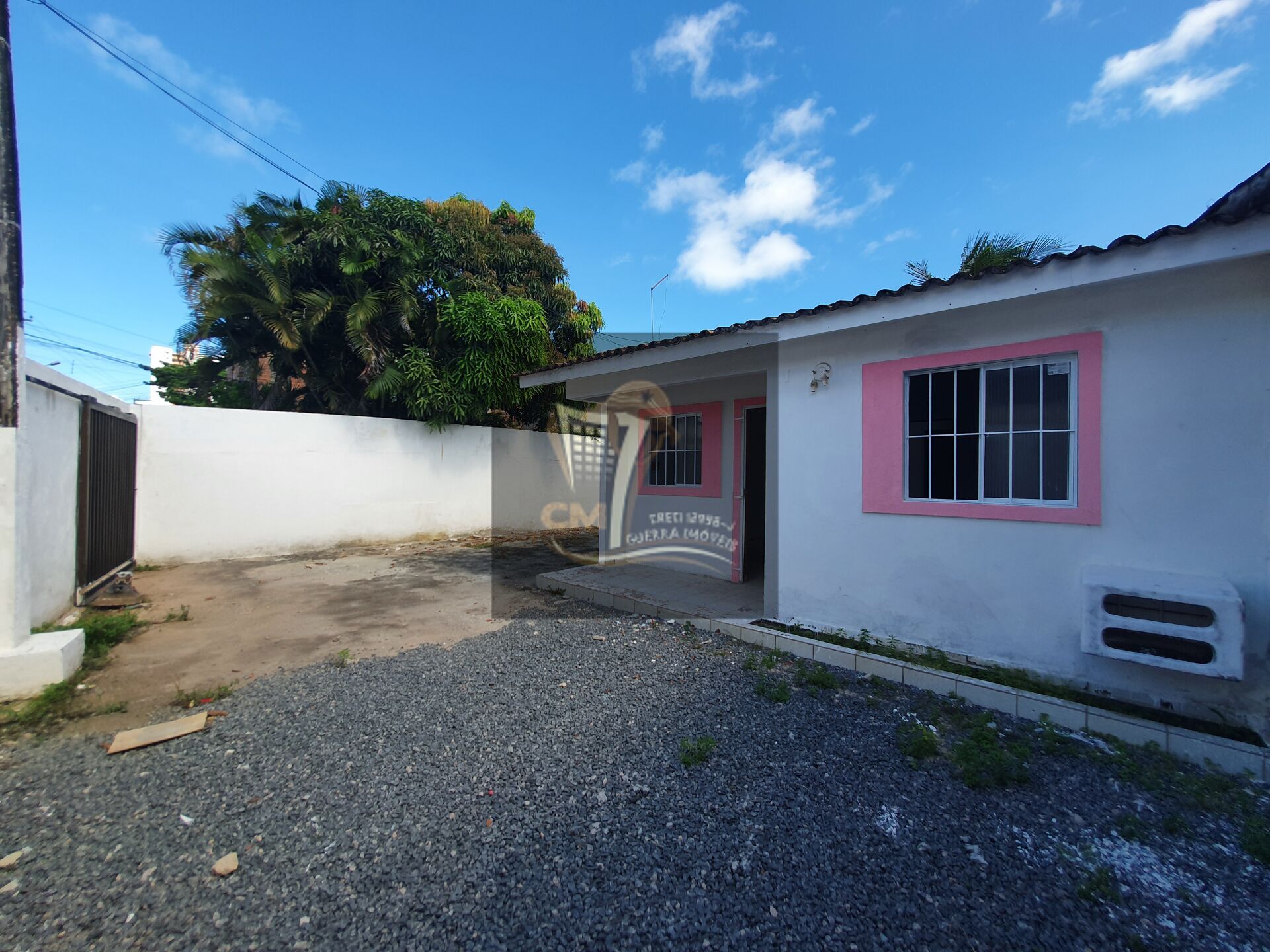 Casa para alugar com 2 quartos, 60m² - Foto 1