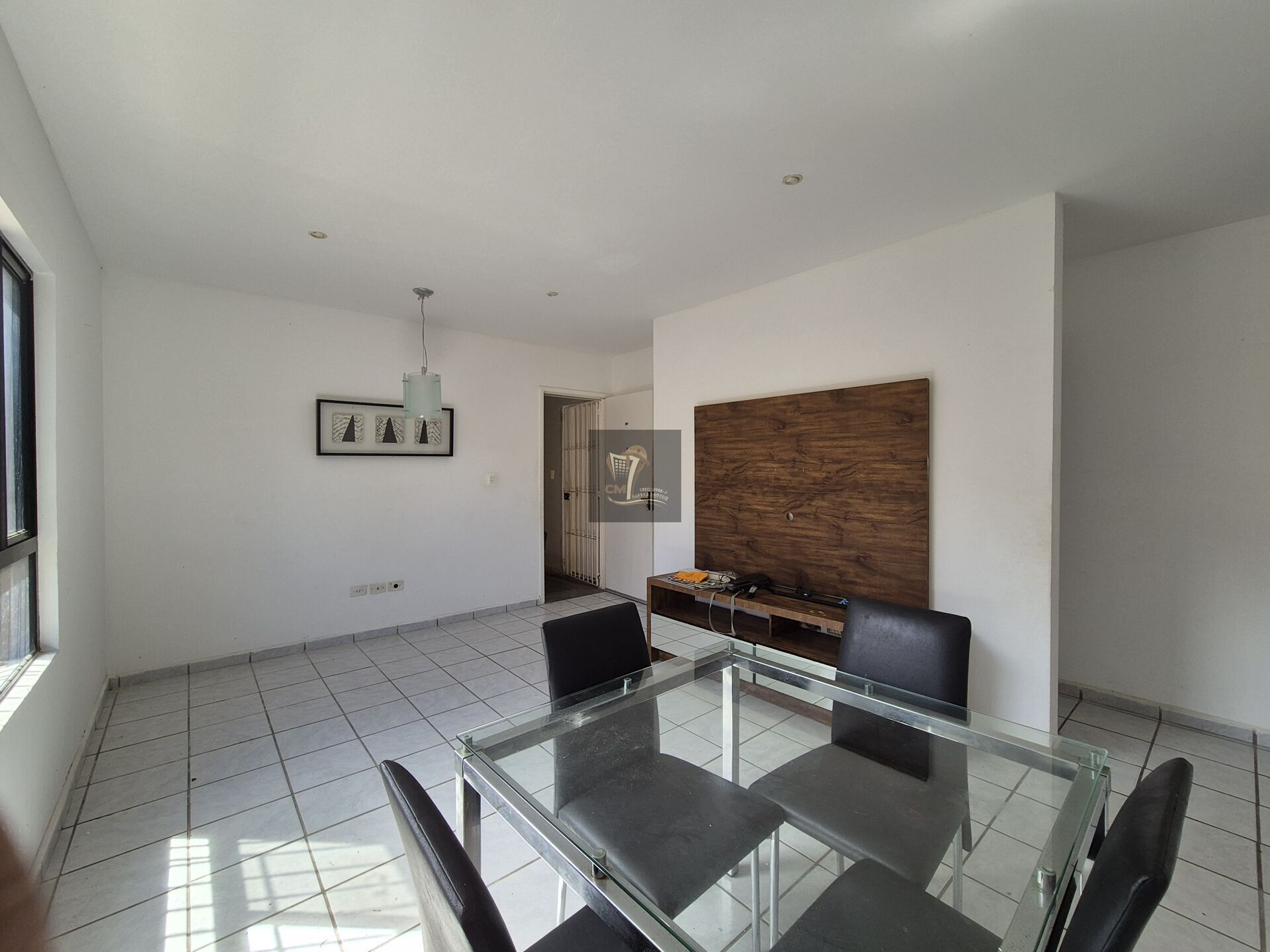 Apartamento à venda com 2 quartos, 65m² - Foto 3