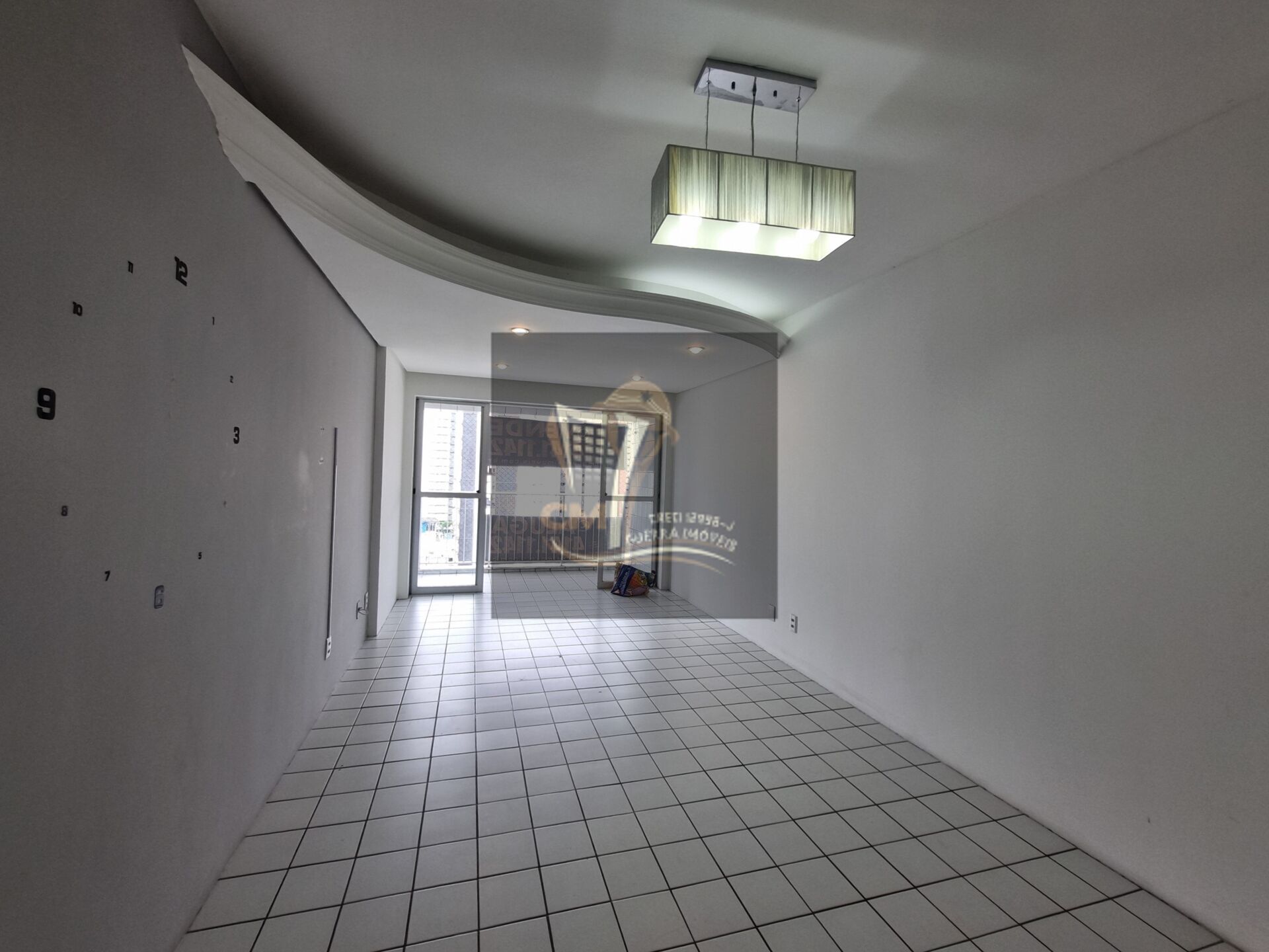 Apartamento à venda com 3 quartos, 140m² - Foto 1