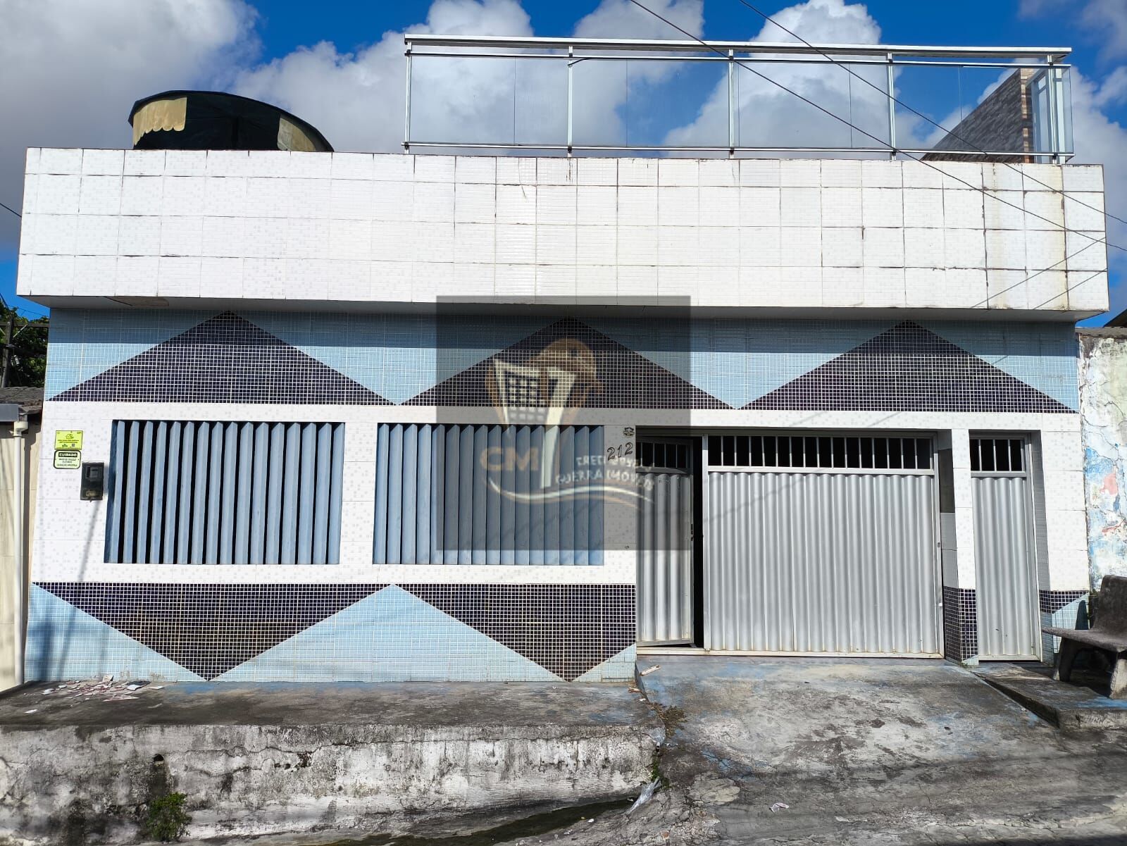 Casa à venda com 2 quartos, 144m² - Foto 1