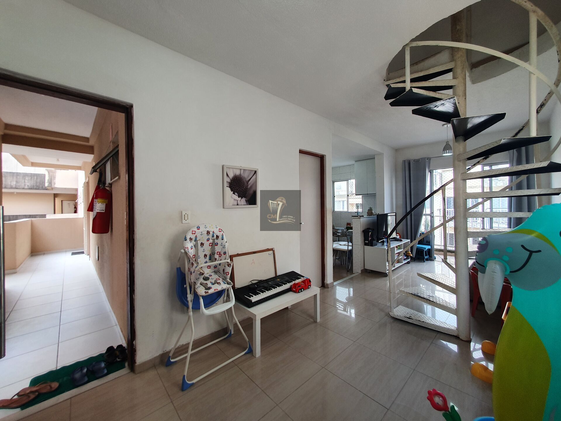 Apartamento à venda com 3 quartos, 63m² - Foto 2