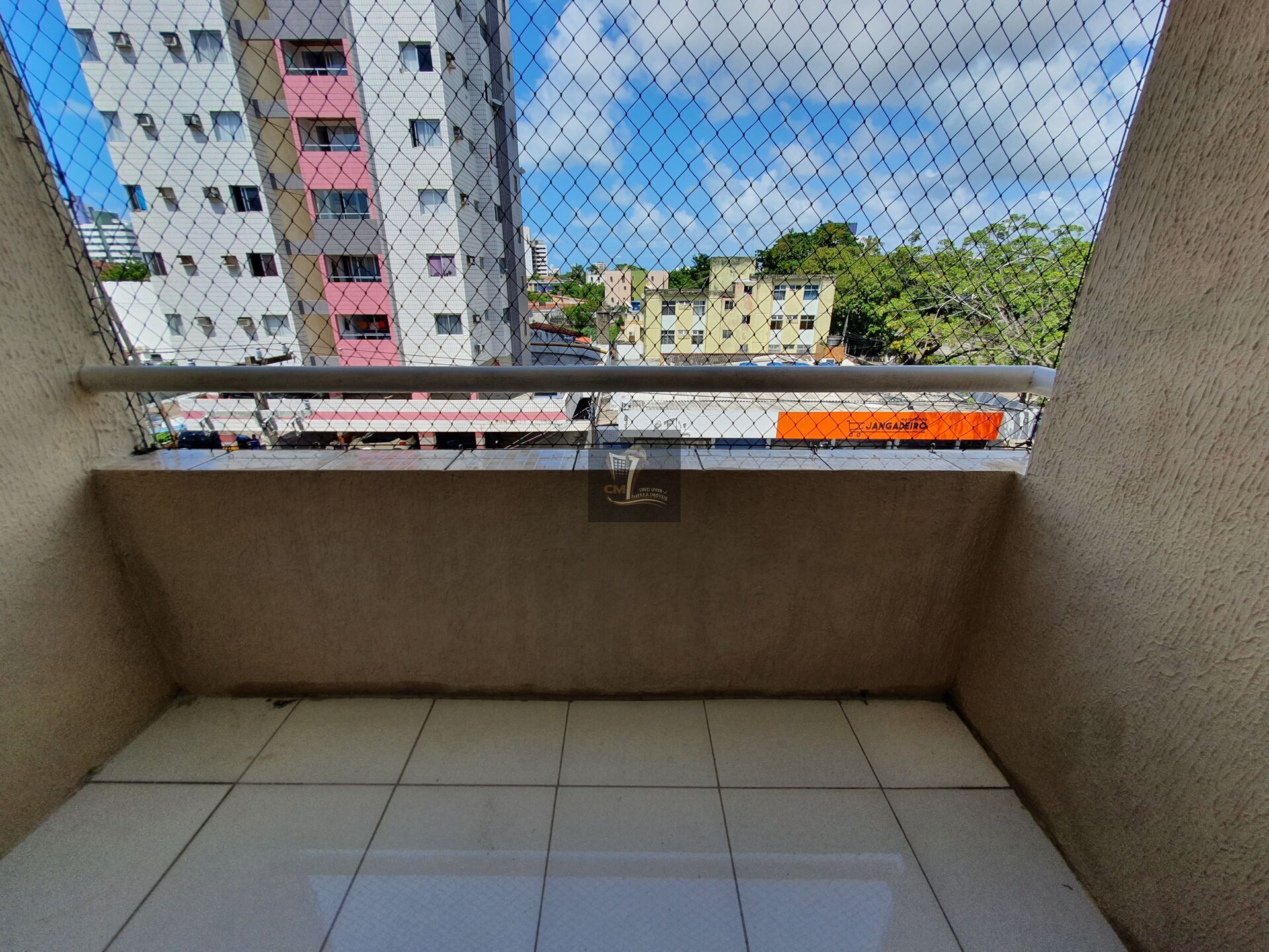 Apartamento à venda com 1 quarto, 40m² - Foto 2