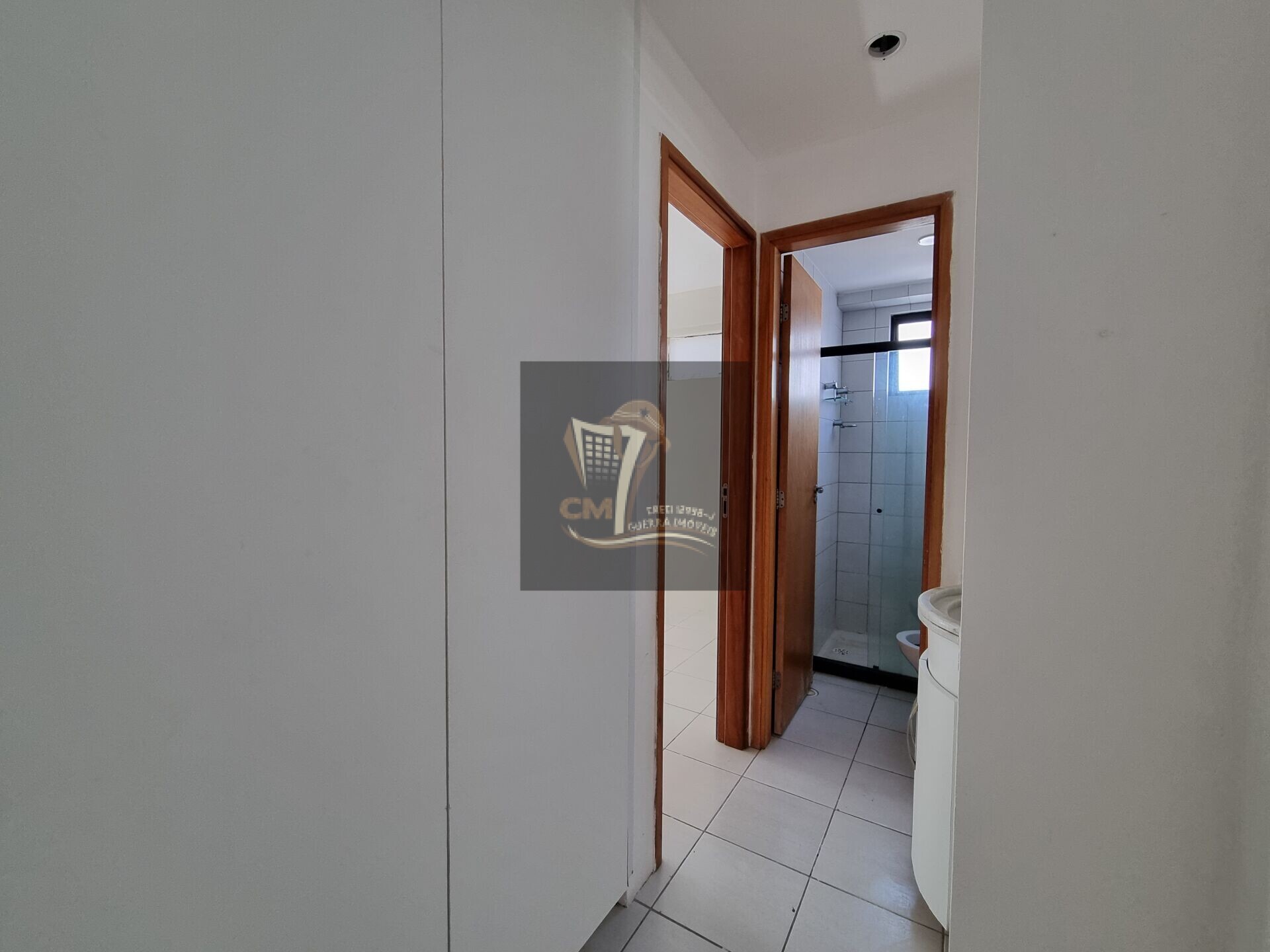 Apartamento para alugar com 2 quartos, 65m² - Foto 6