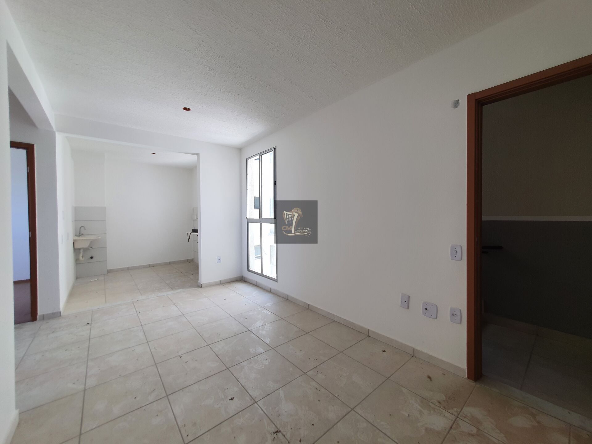 Apartamento à venda com 2 quartos, 45m² - Foto 1