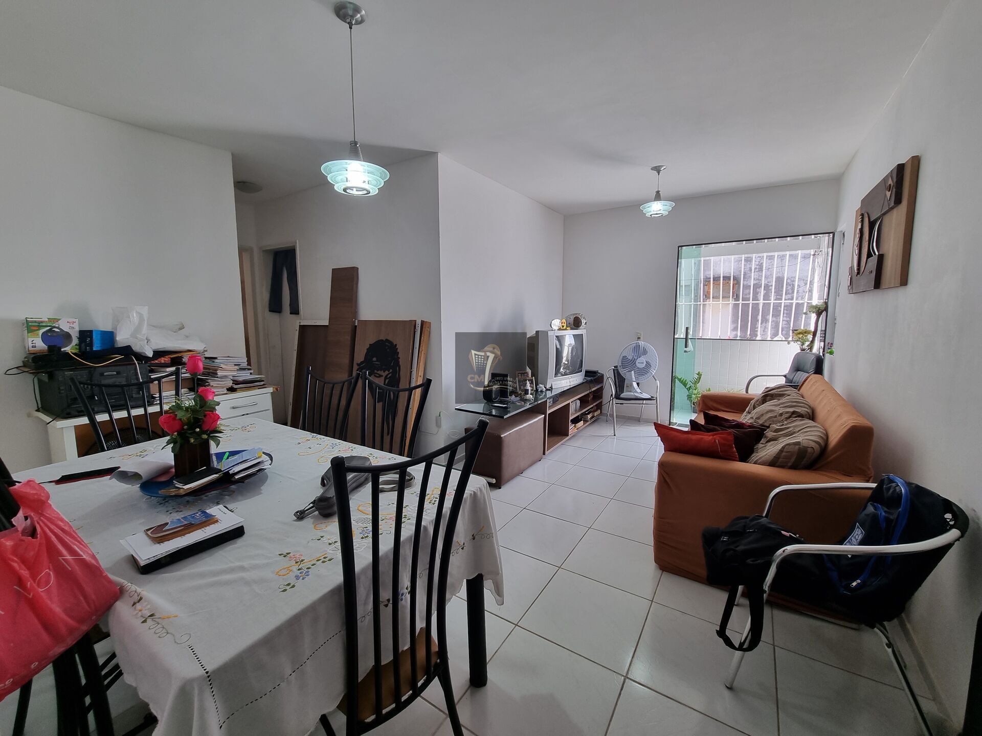 Apartamento à venda com 2 quartos, 60m² - Foto 1