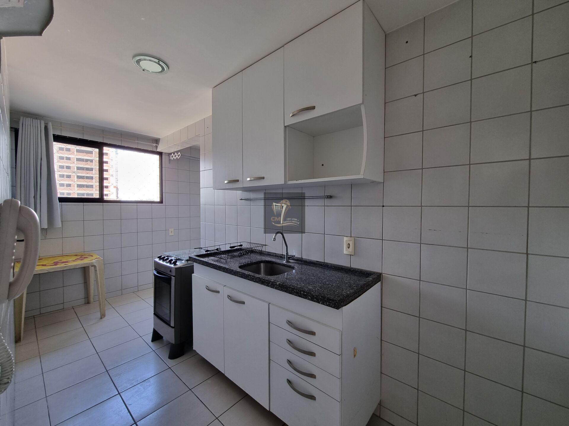 Apartamento à venda com 2 quartos, 65m² - Foto 13