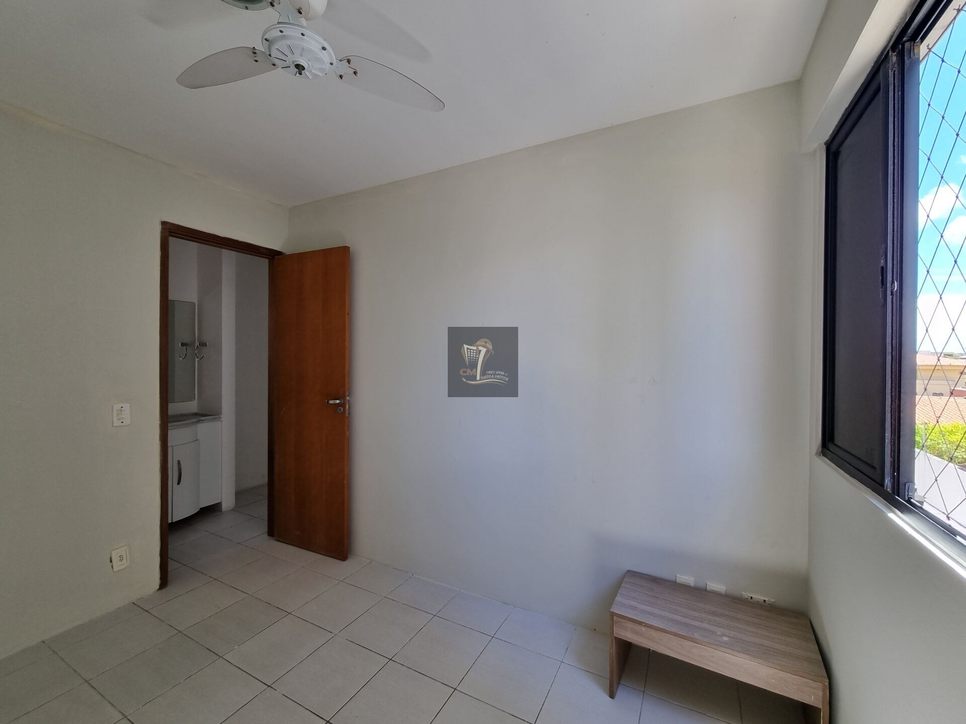 Apartamento à venda com 2 quartos, 65m² - Foto 9