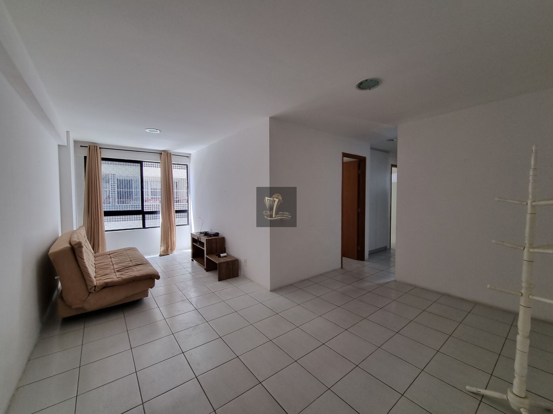 Apartamento à venda com 2 quartos, 65m² - Foto 1