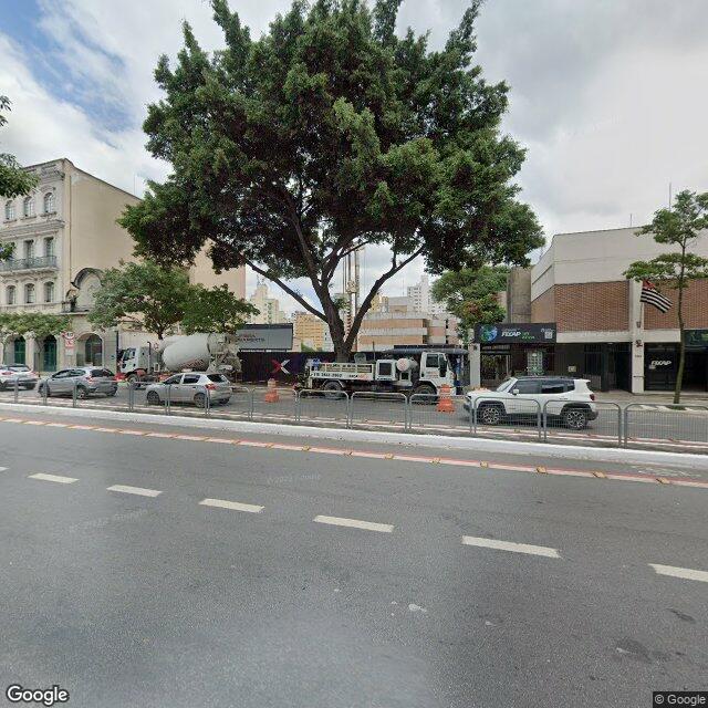 Imagem estática do "Street View" da localização