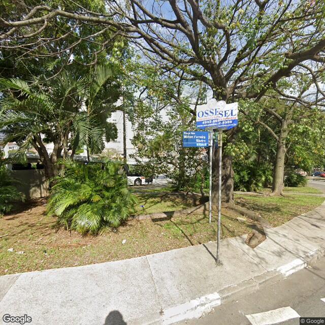 Imagem estática do "Street View" da localização