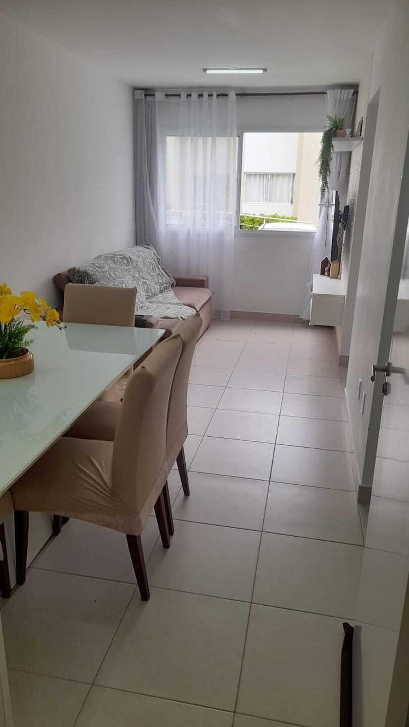 Apartamento - Buraquinho