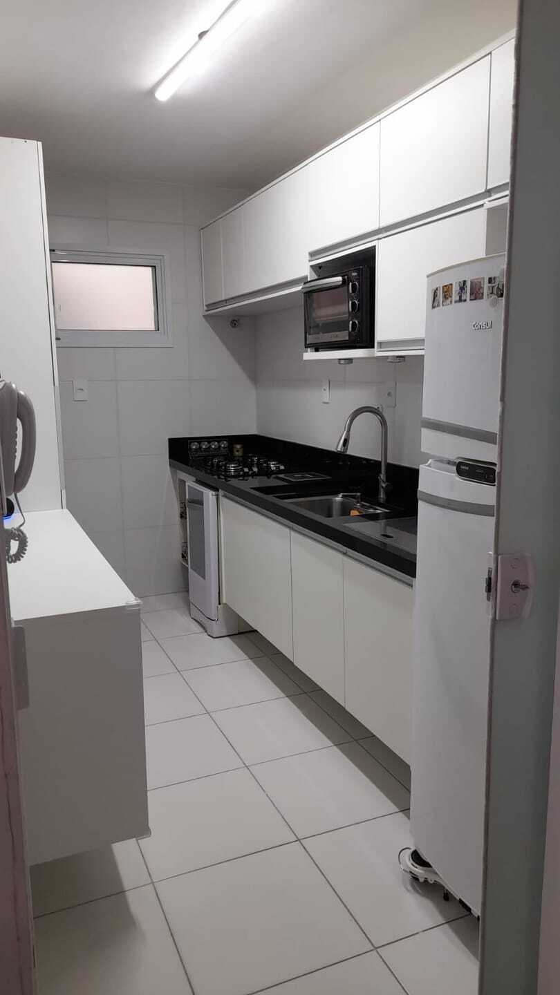 Apartamento - Buraquinho