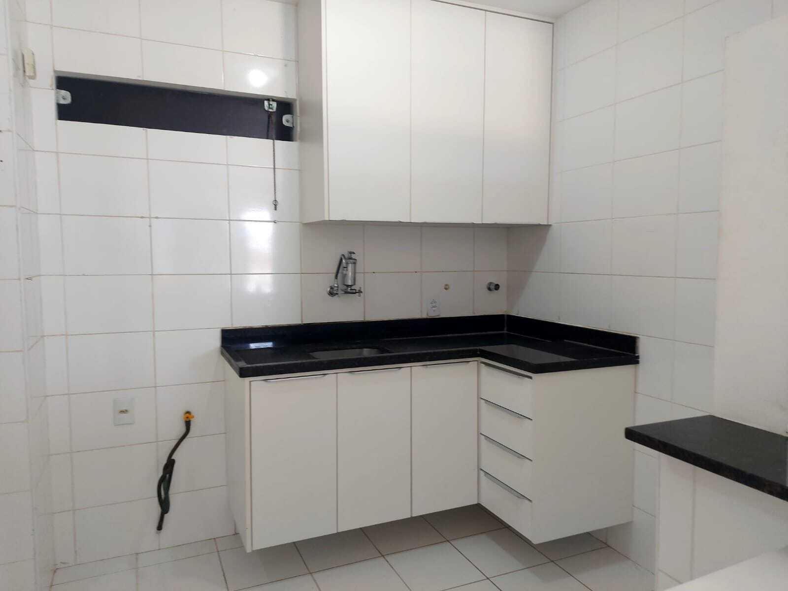 Apartamento - Pitangueiras