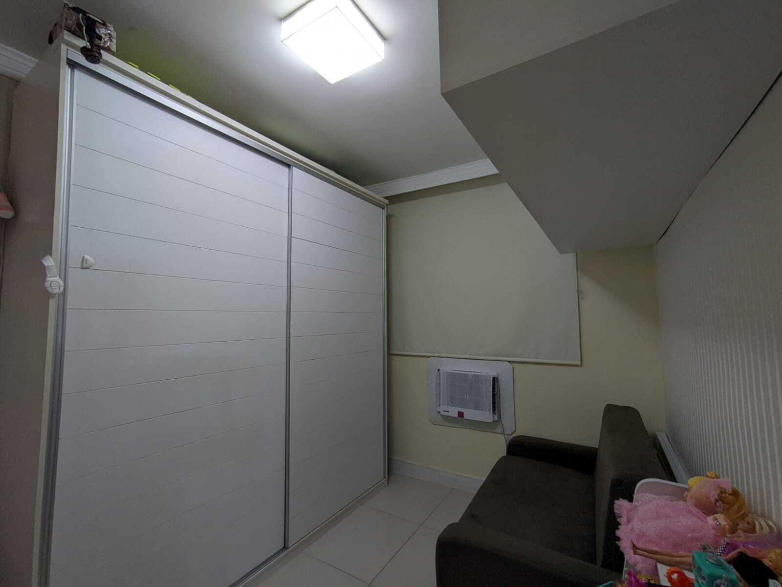 Apartamento - Buraquinho