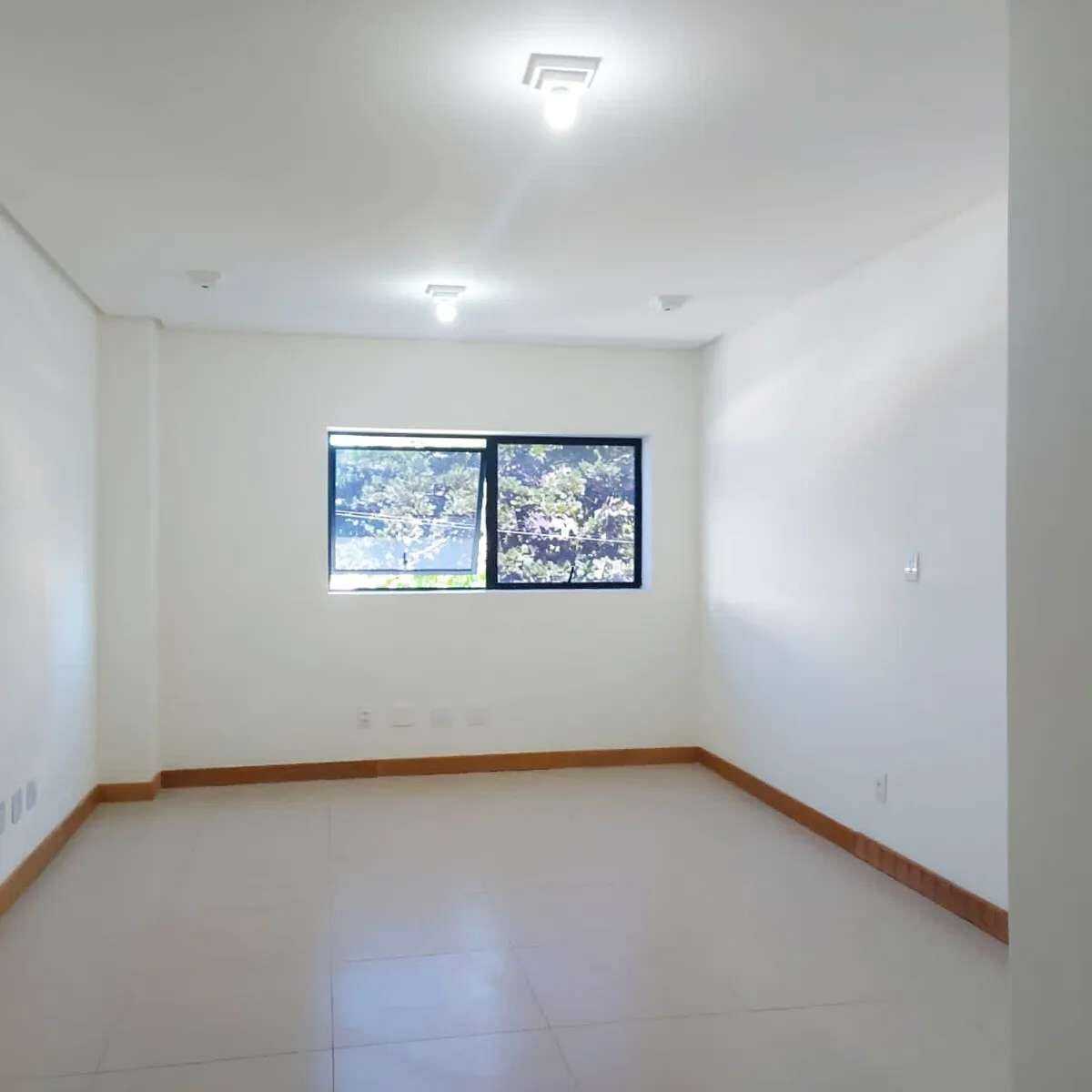 Sala-Conjunto, 24 m² - Foto 1
