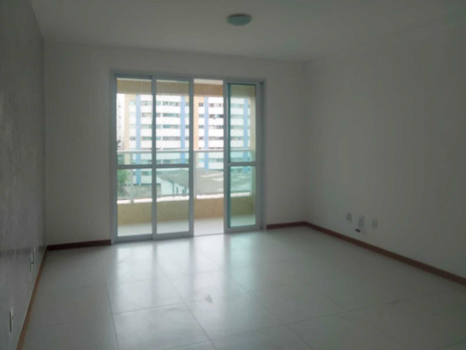 Apartamento - Pitangueiras