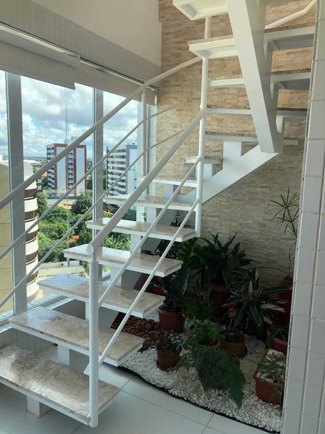 Apartamento - Pitangueiras