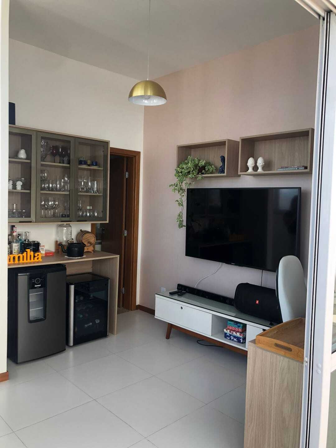 Apartamento - Pitangueiras