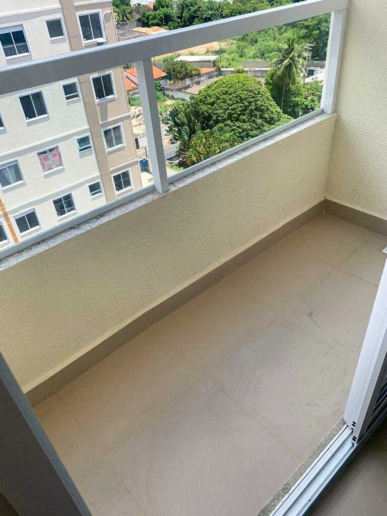 Apartamento - Buraquinho