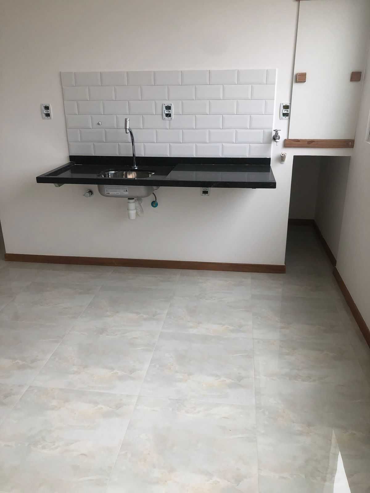 Apartamento - Pitangueiras