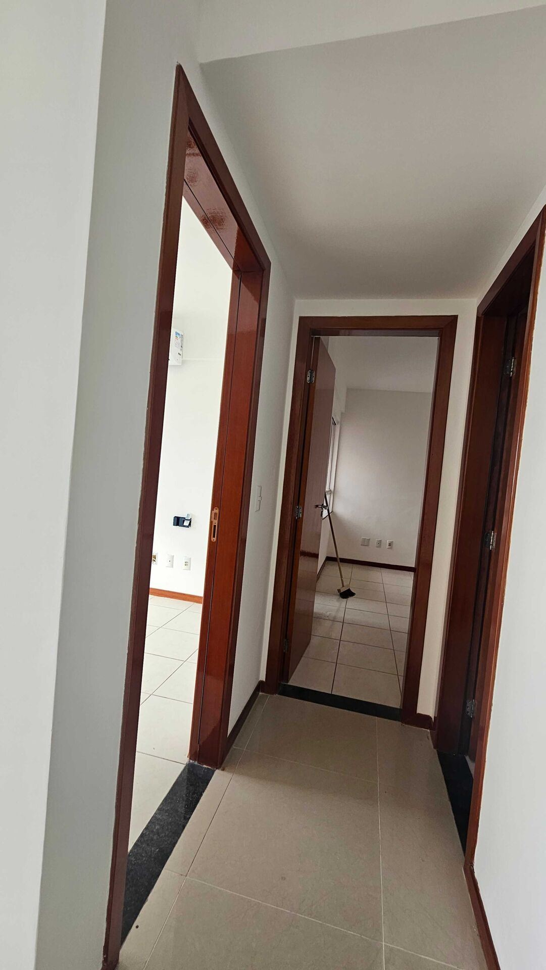 Apartamento - Pitangueiras