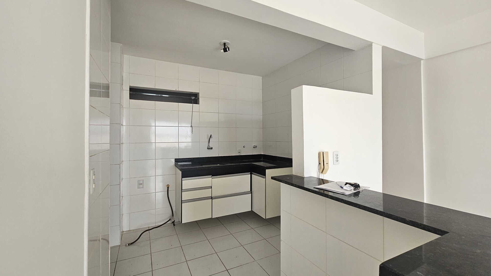 Apartamento - Pitangueiras
