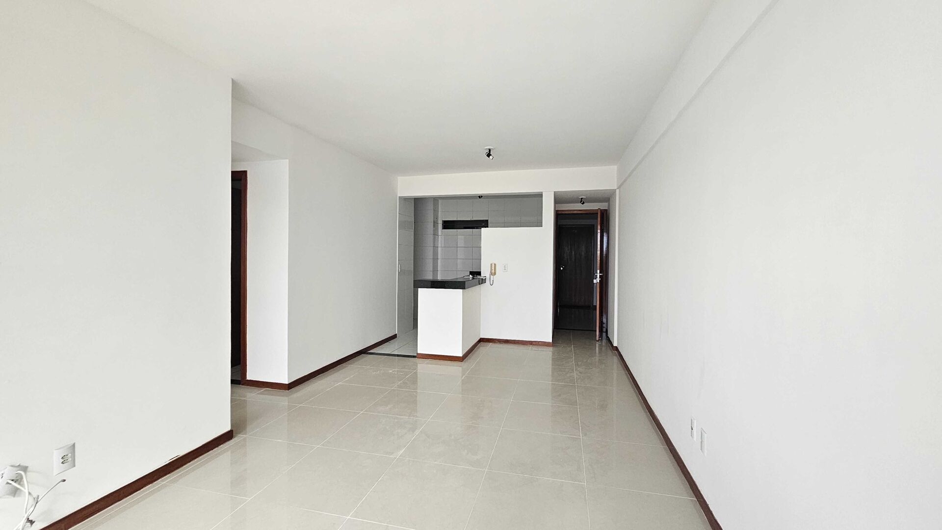 Apartamento - Pitangueiras