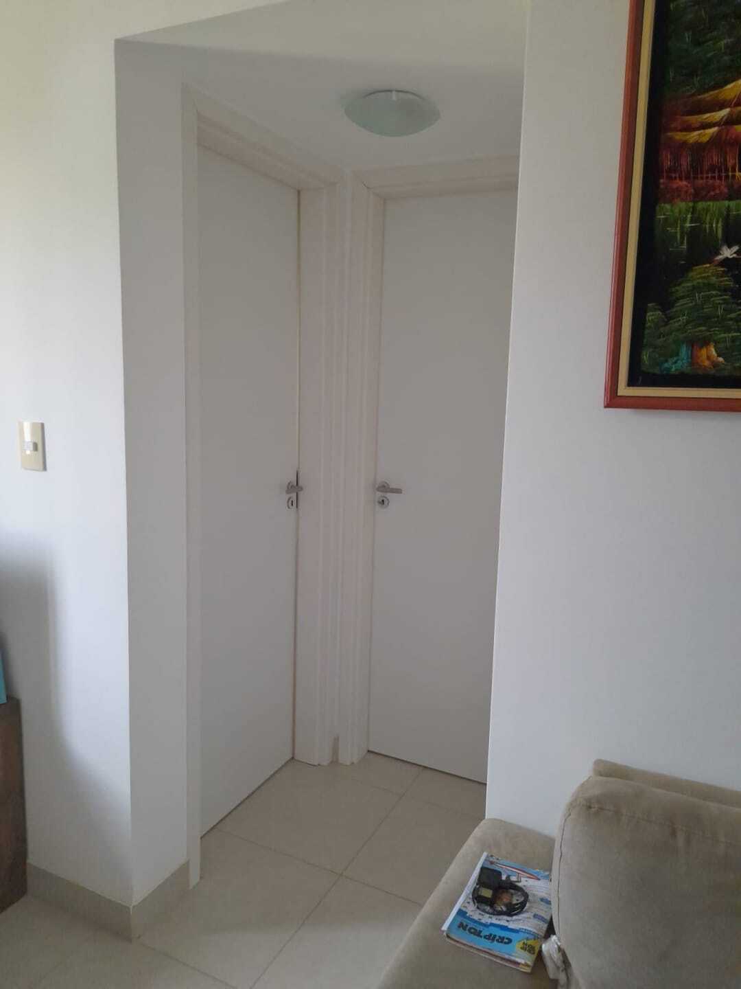 Apartamento - Buraquinho