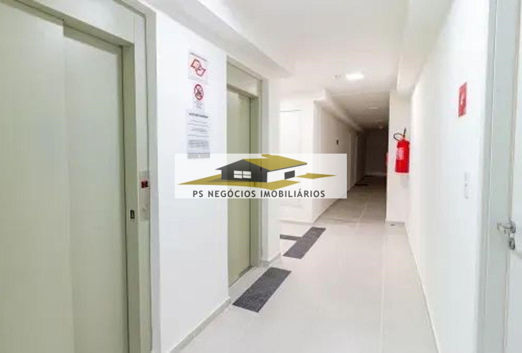 Apartamento à venda com 2 quartos, 32m² - Foto 13