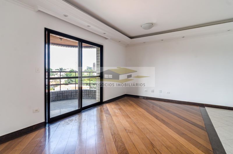 Apartamento para alugar com 3 quartos, 184m² - Foto 1