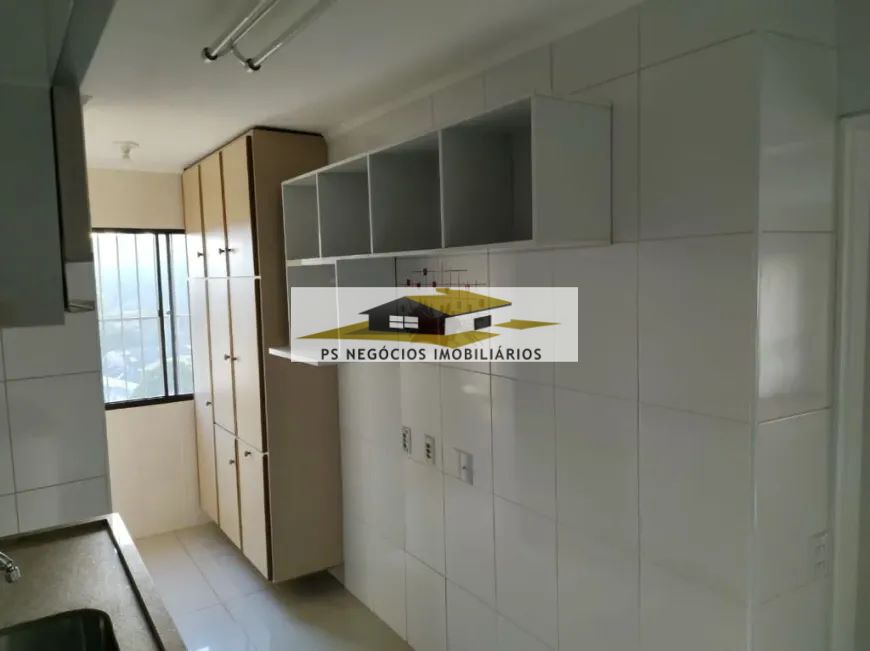 Apartamento à venda com 3 quartos, 70m² - Foto 7